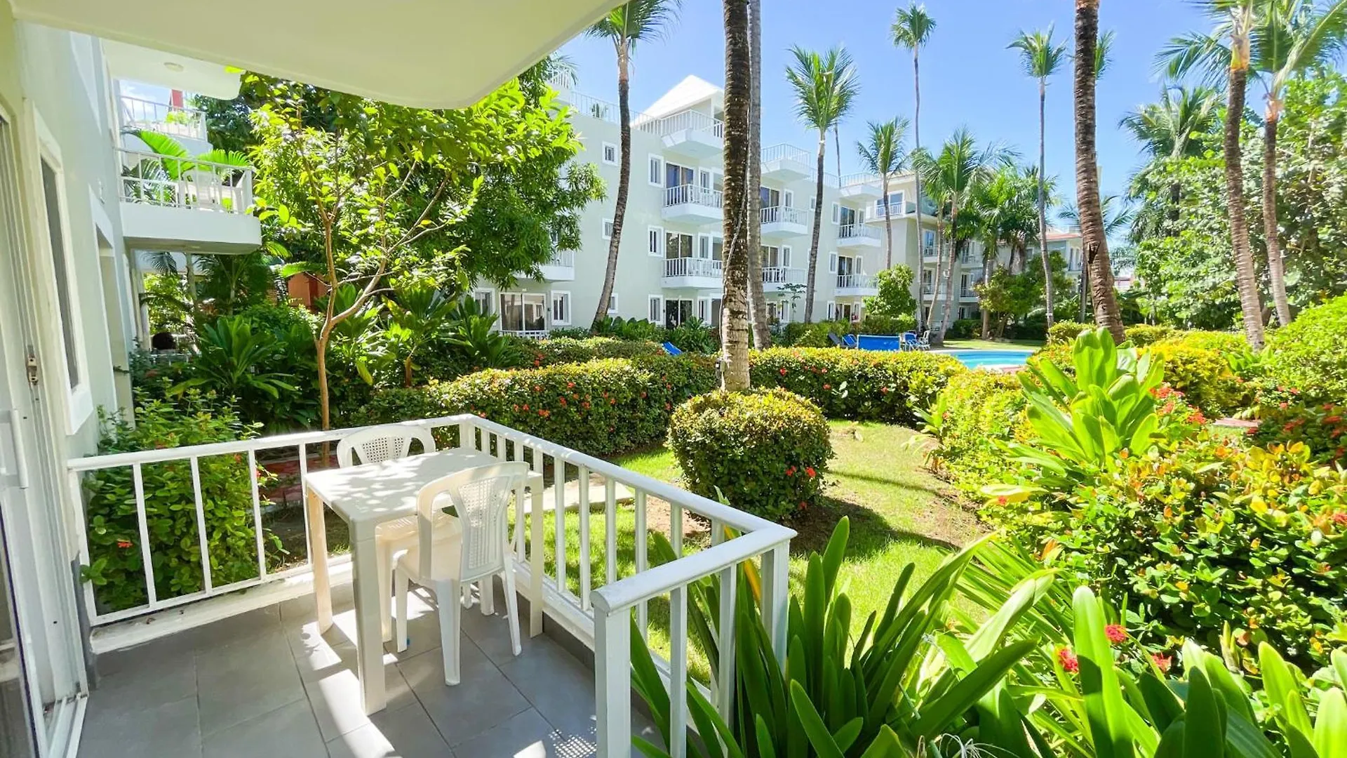 Swimming Pool Studios Suites In Bavaro Beach Club & Spa Punta Cana