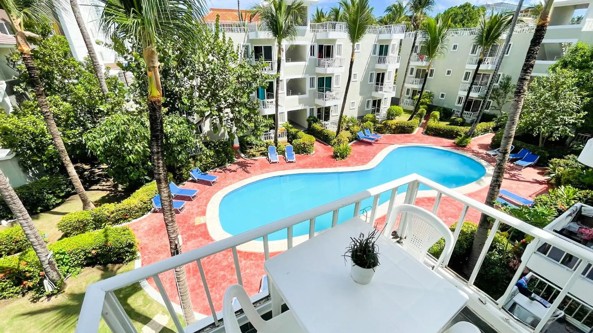 Hotel Swimming Pool Studios Suites In Bavaro Beach Club & Spa Punta Cana